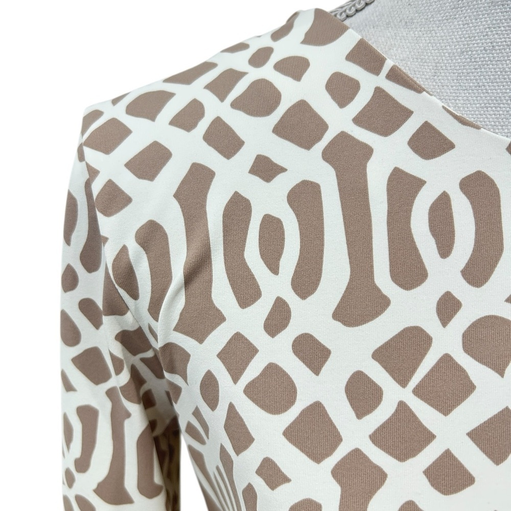 J. McLaughlin Tan and White Patterned Long Sleeve Dress signature fabric large - Picture 5 of 9